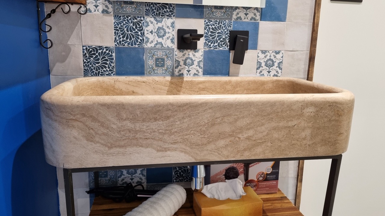 Photo of Bathroom in Arles