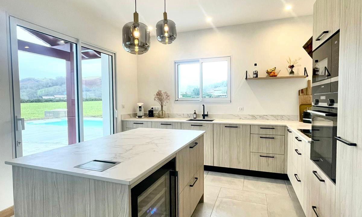 Photo of Kitchen in Saint-Pee-sur-Nivelle