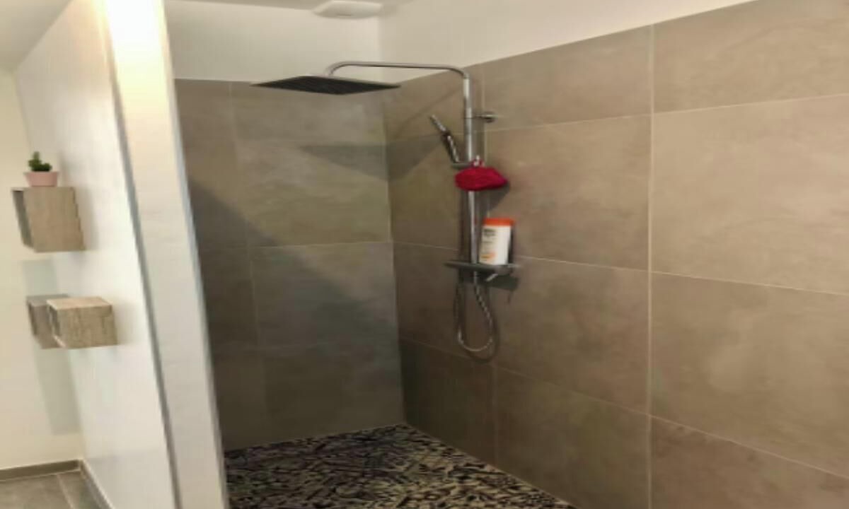 Photo of Bathroom in Le Puy-Sainte-Reparade