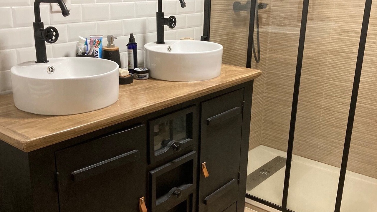 Photo of Bathroom in Latresne