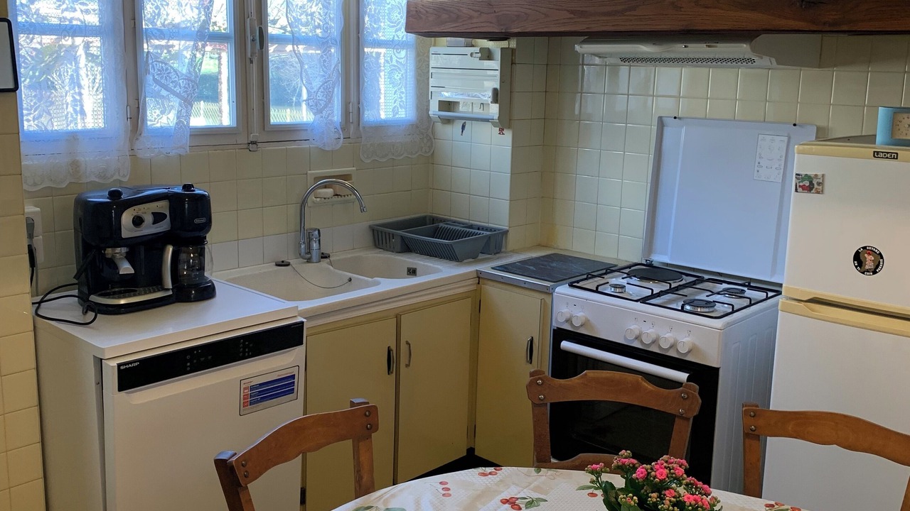 Photo of Kitchen in Savignac-Ledrier