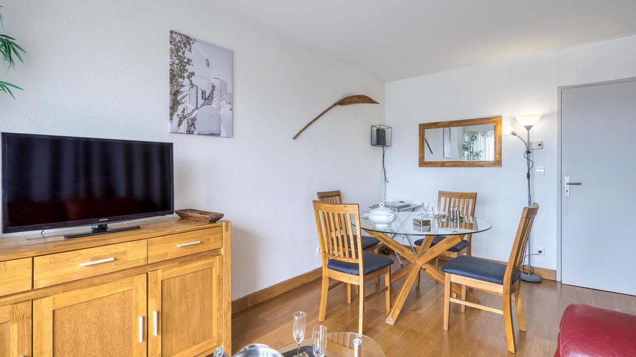 Photo of Bedroom in La Rochelle City Centre