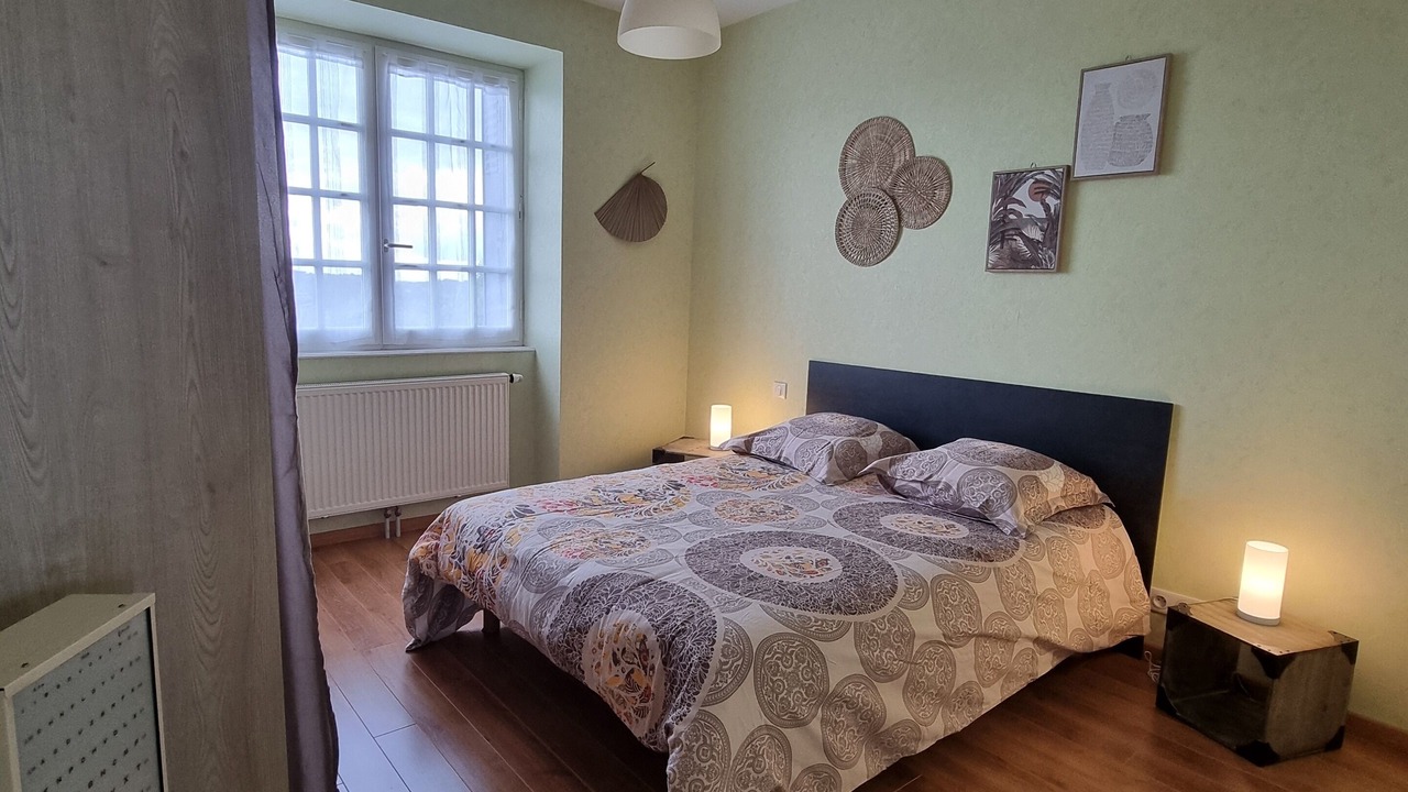 Photo of Bedroom in Cosnac
