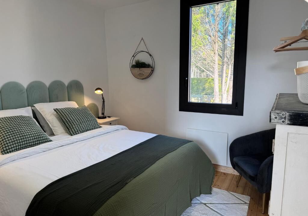 Photo of Bedroom in Naujan-et-Postiac