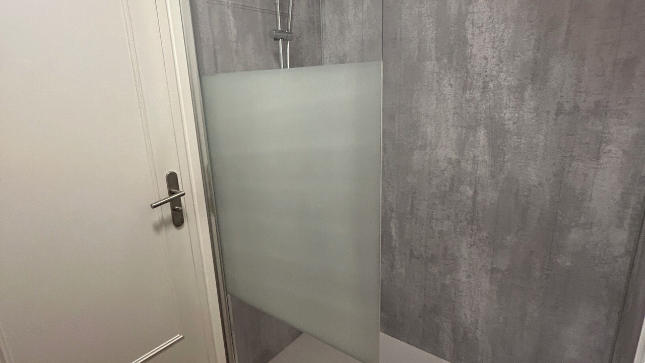 Photo of Bathroom in Fontaine-le-Comte