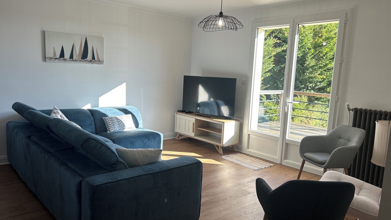 Photo of Livingroom in Fontaine-le-Comte