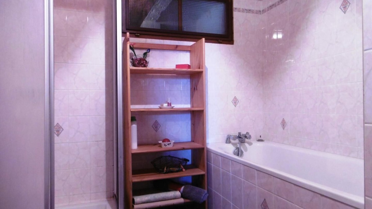 Photo of Bathroom in Pecorade
