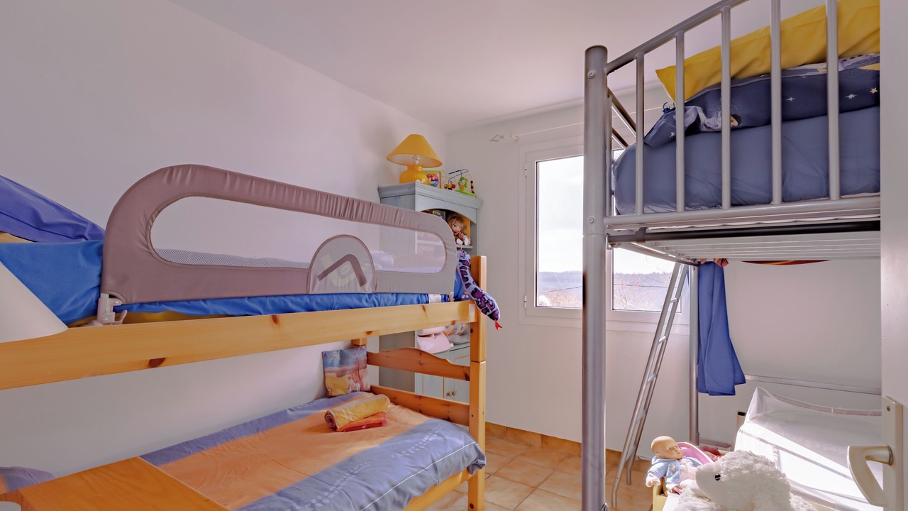 Photo of Bedroom in Saint-Cernin-de-Larche