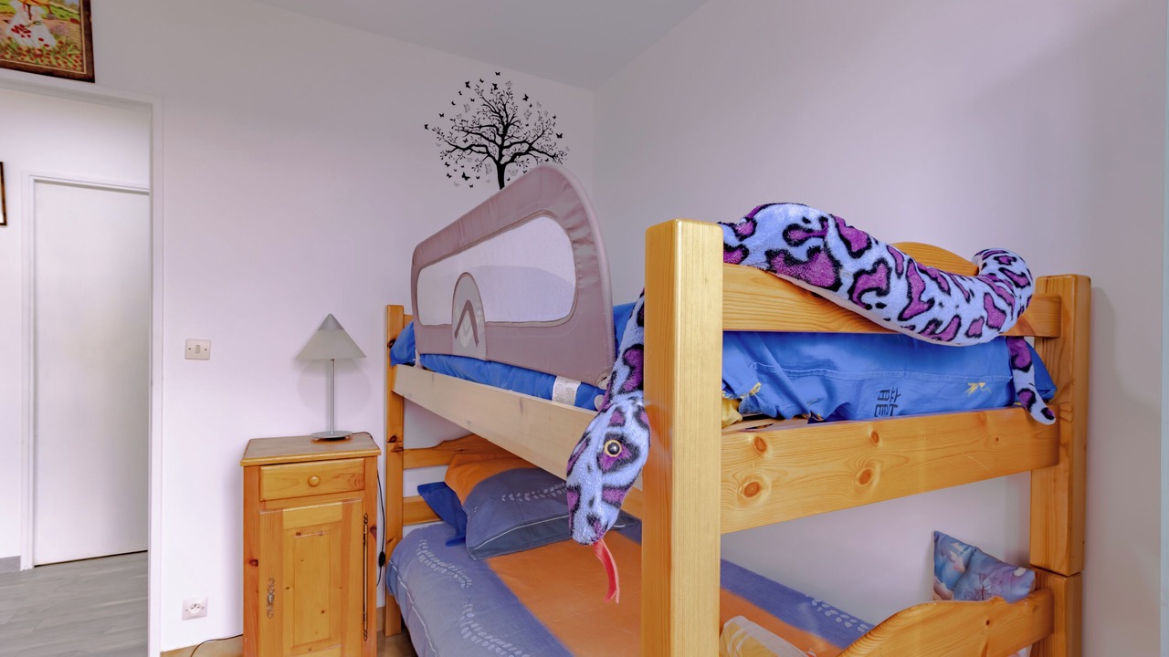 Photo of Bedroom in Saint-Cernin-de-Larche
