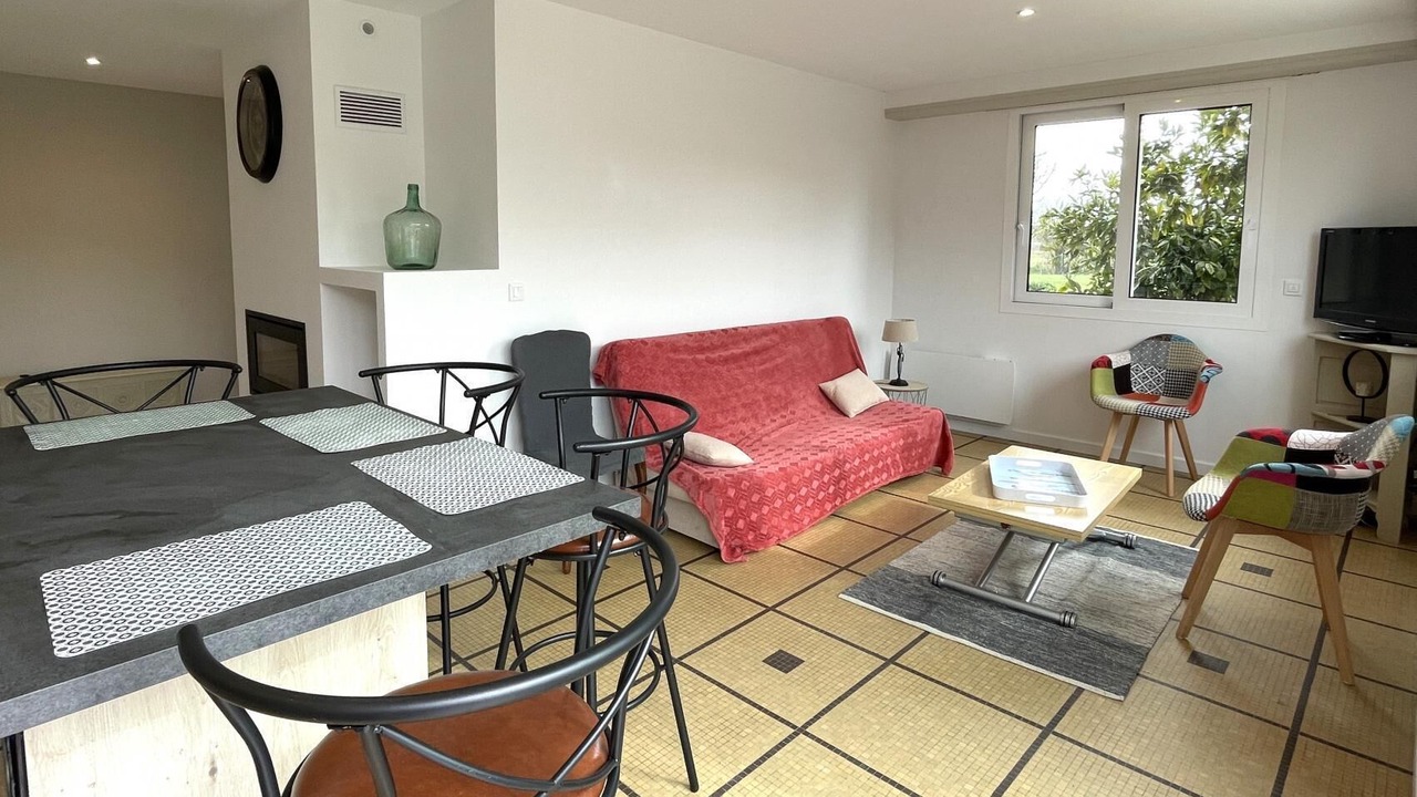 Photo of Livingroom in Bougarber