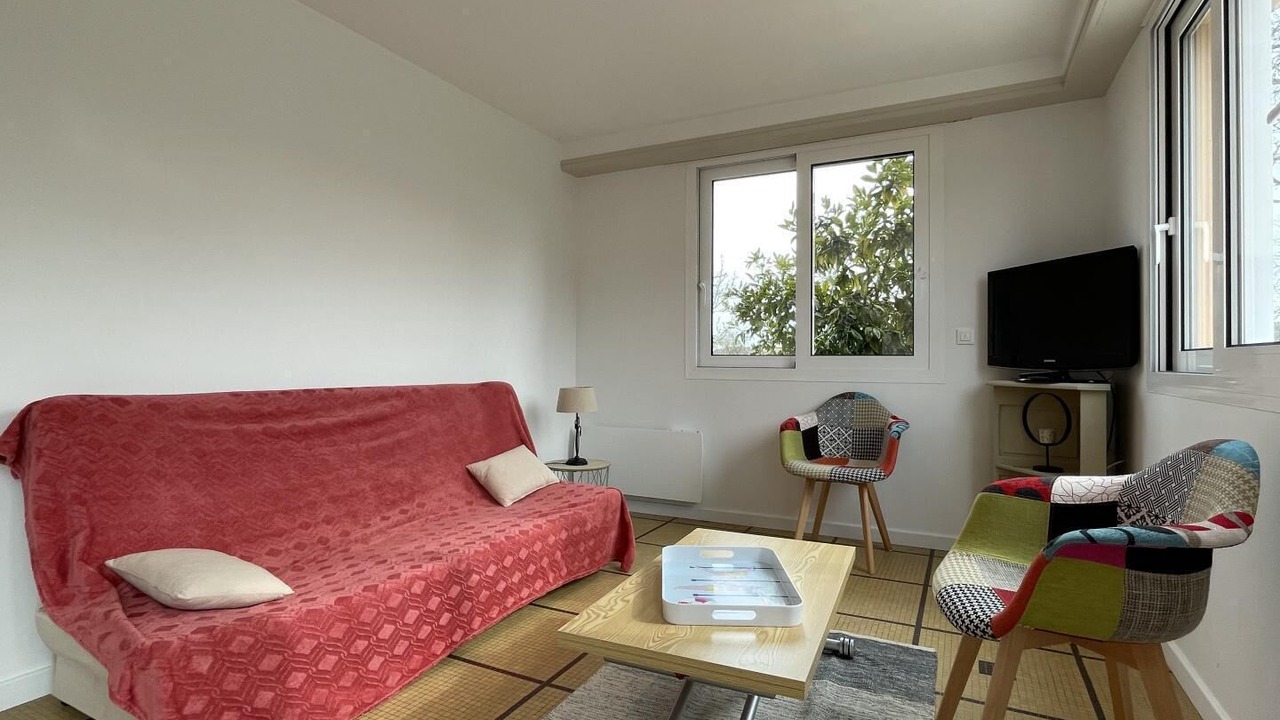 Photo of Livingroom in Bougarber
