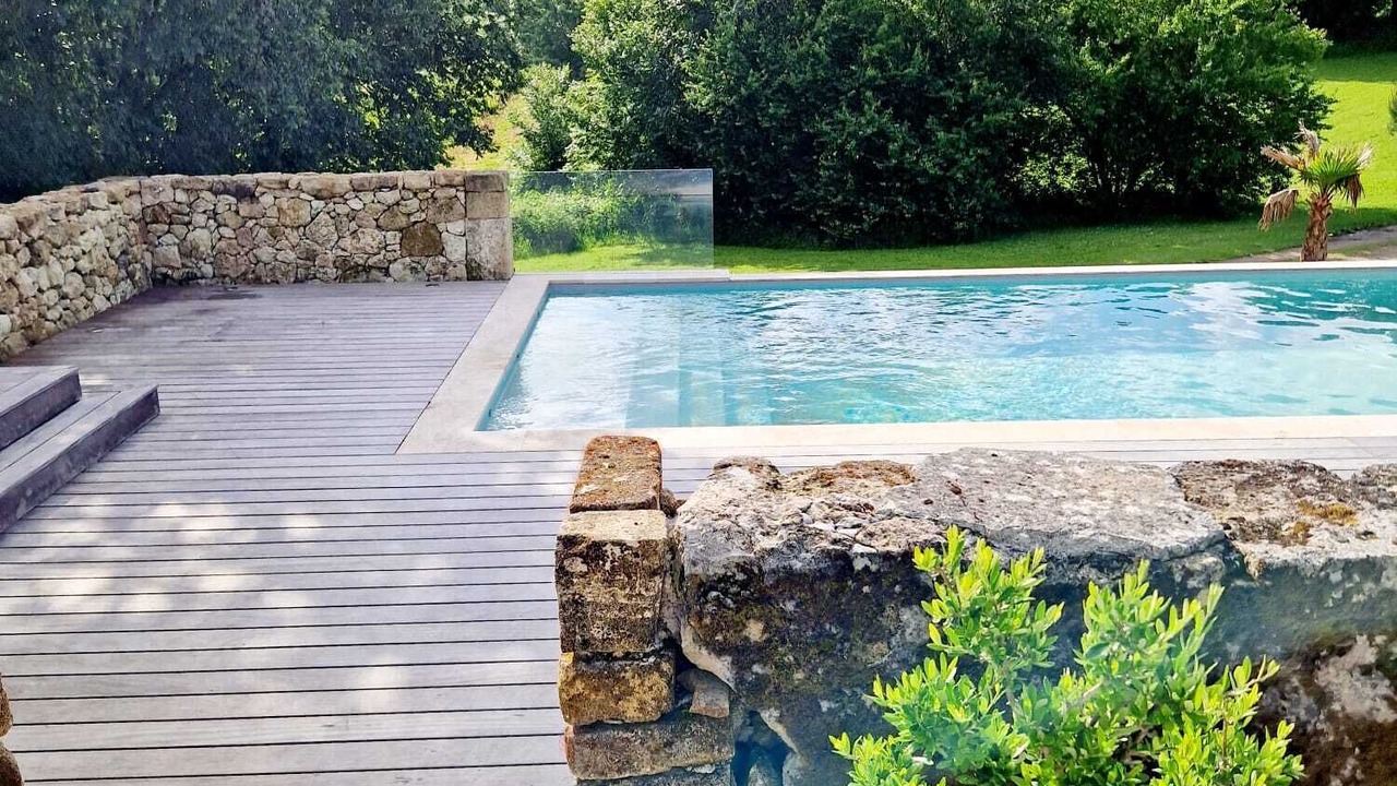 Photo of Outdoor in Saint-Romain-la-Virvee