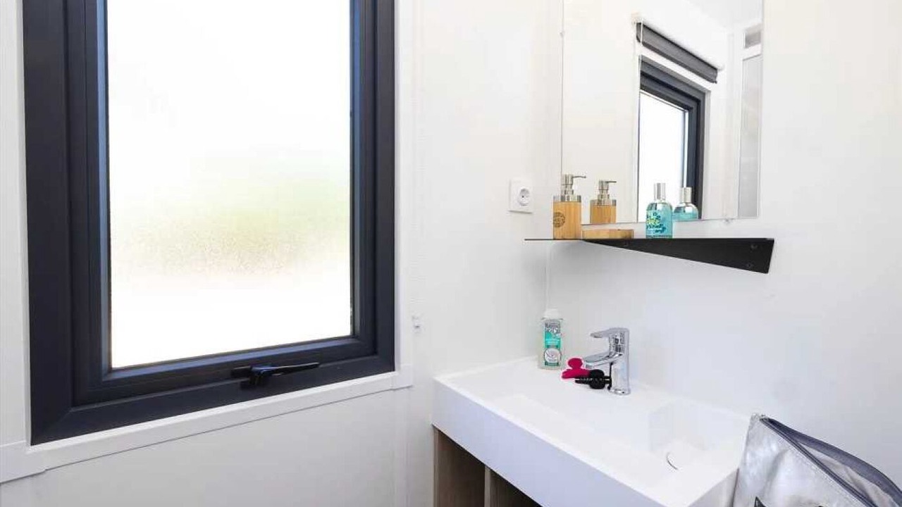 Photo of Bathroom in Montpon-Menesterol