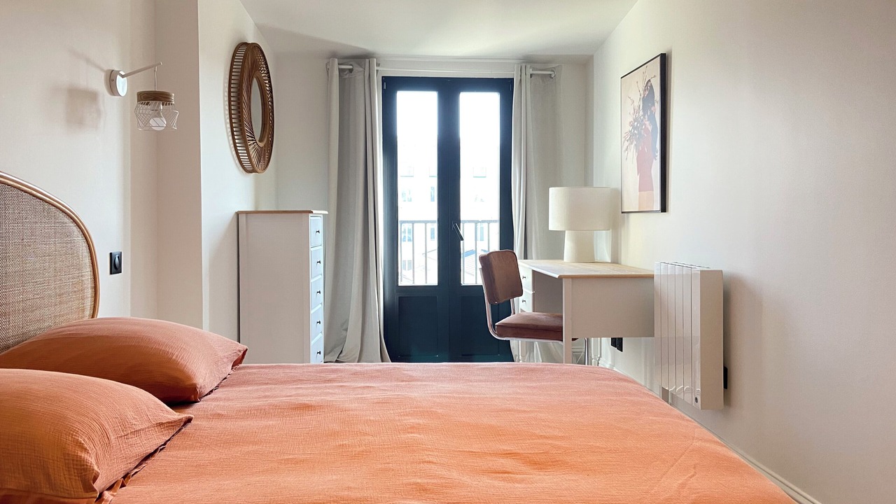 Photo of Bedroom in Bordeaux Golden Triangle