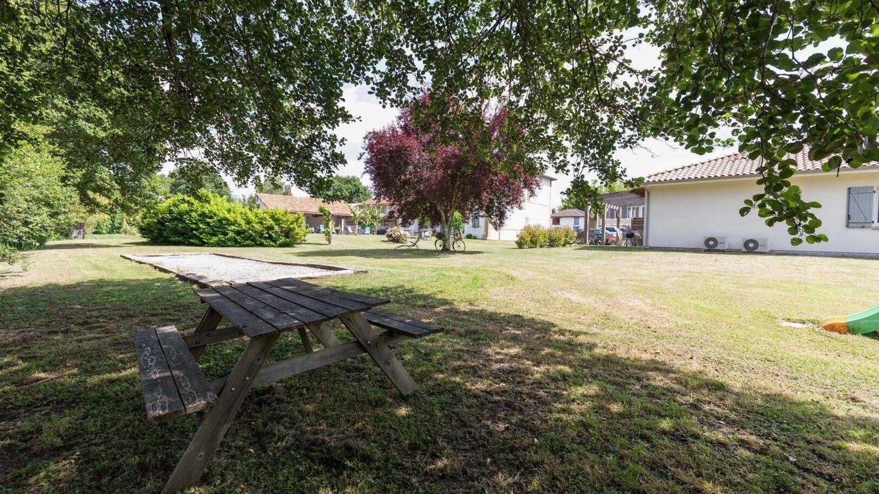 Photo of Outdoor in Sabres