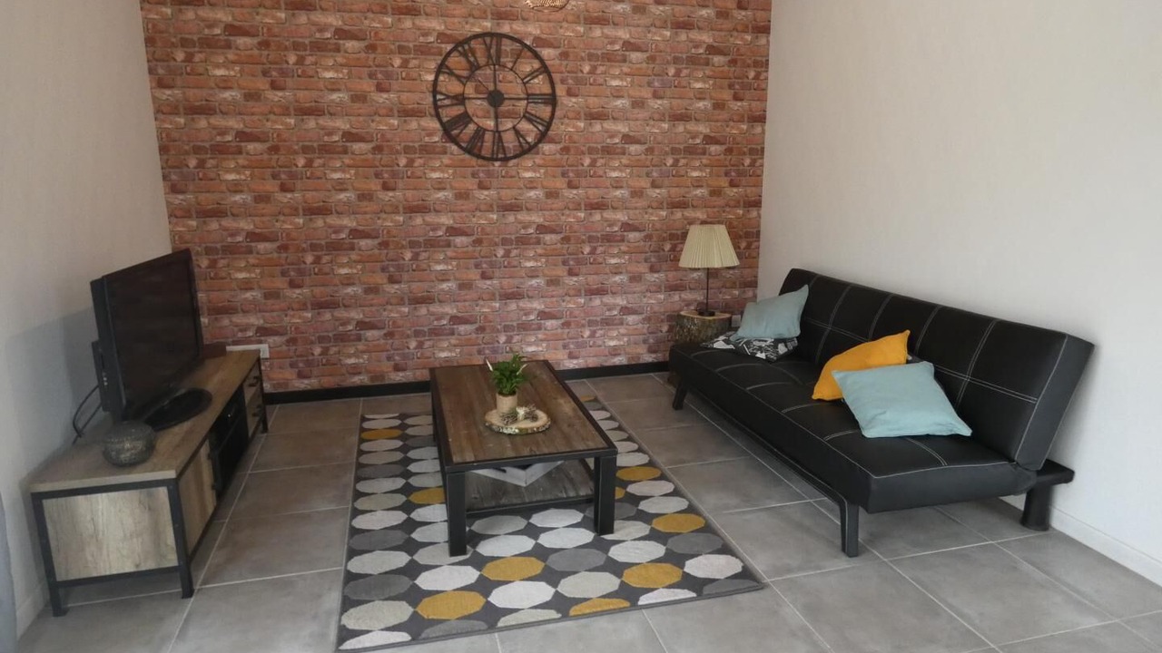 Photo of Livingroom in Sabres