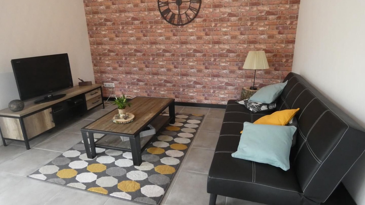 Photo of Livingroom in Sabres