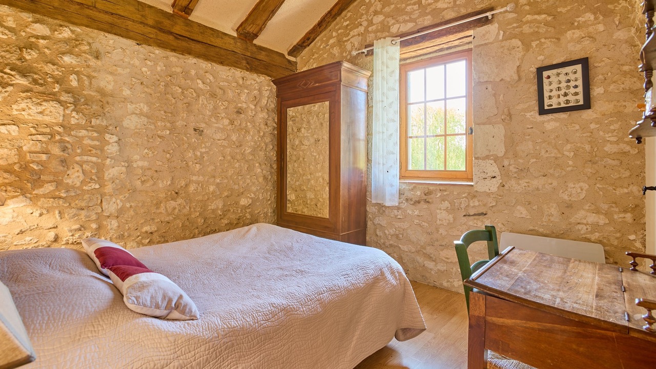 Photo of Bedroom in Thenac