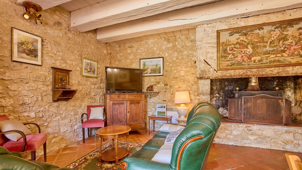 Photo of Livingroom in Thenac