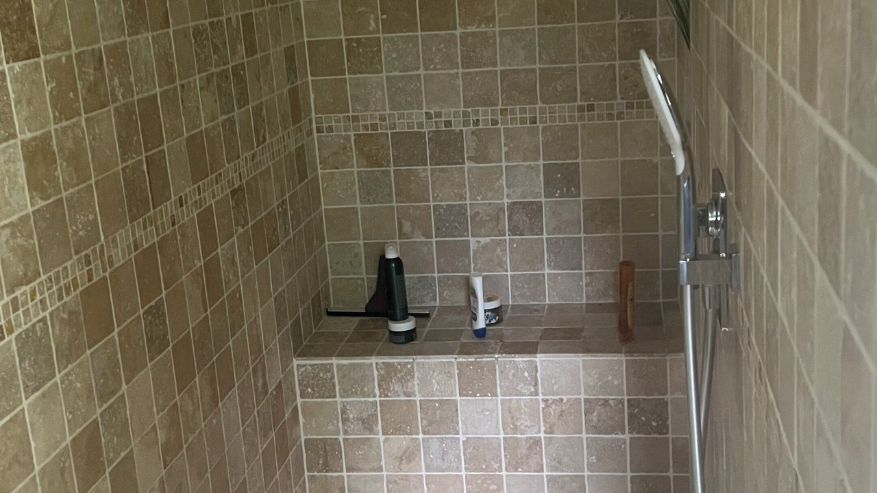Photo of Bathroom in Sorges-et-Ligueux-en-Perigord