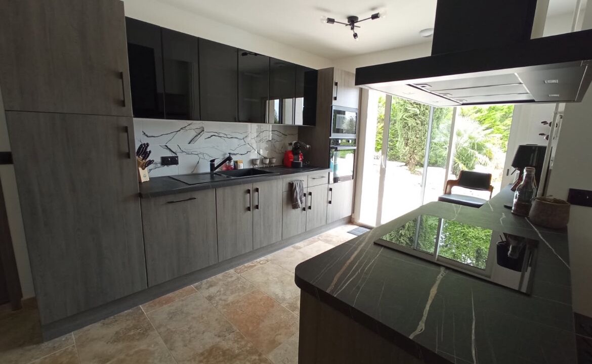 Photo of Kitchen in Sorges-et-Ligueux-en-Perigord