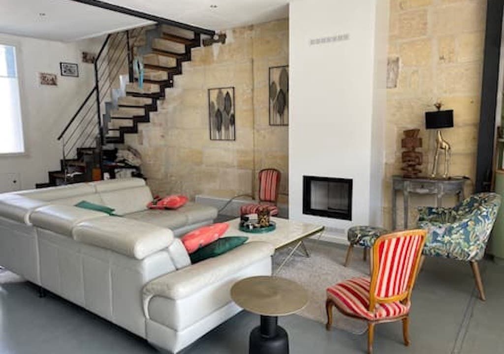 Photo of Livingroom in Nansouty-Saint-Genes