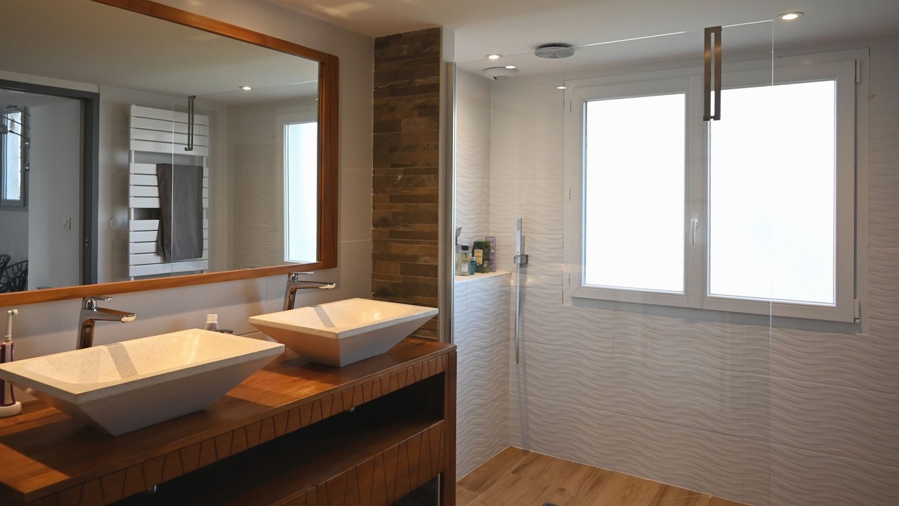Photo of Bathroom in Meschers-sur-Gironde