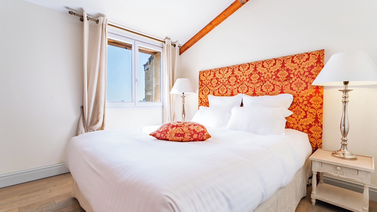 Photo of Bedroom in Saint-Michel