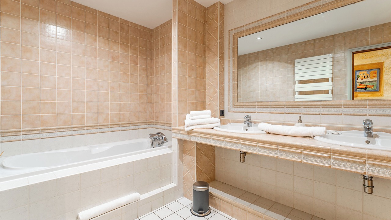 Photo of Bathroom in Saint-Michel