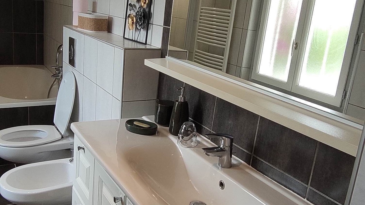 Photo of Bathroom in Hendaye