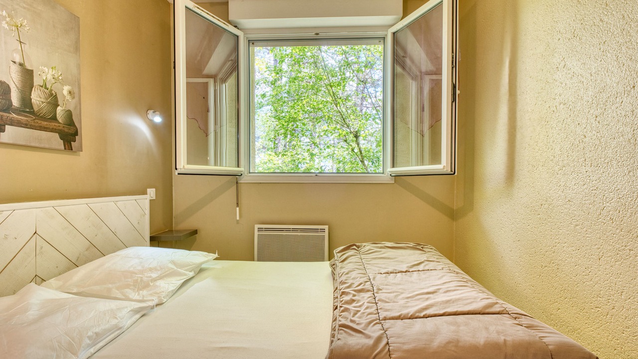 Photo of Bedroom in Salignac-Eyvignes