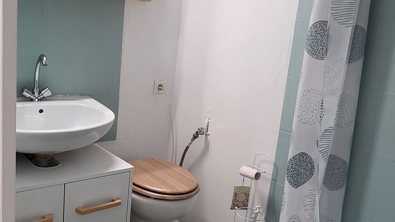 Photo of Bathroom in Montjean