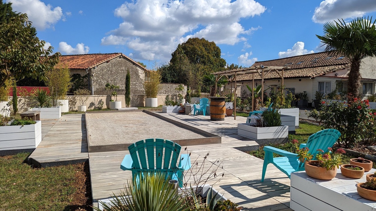 Photo of Outdoor in Montjean