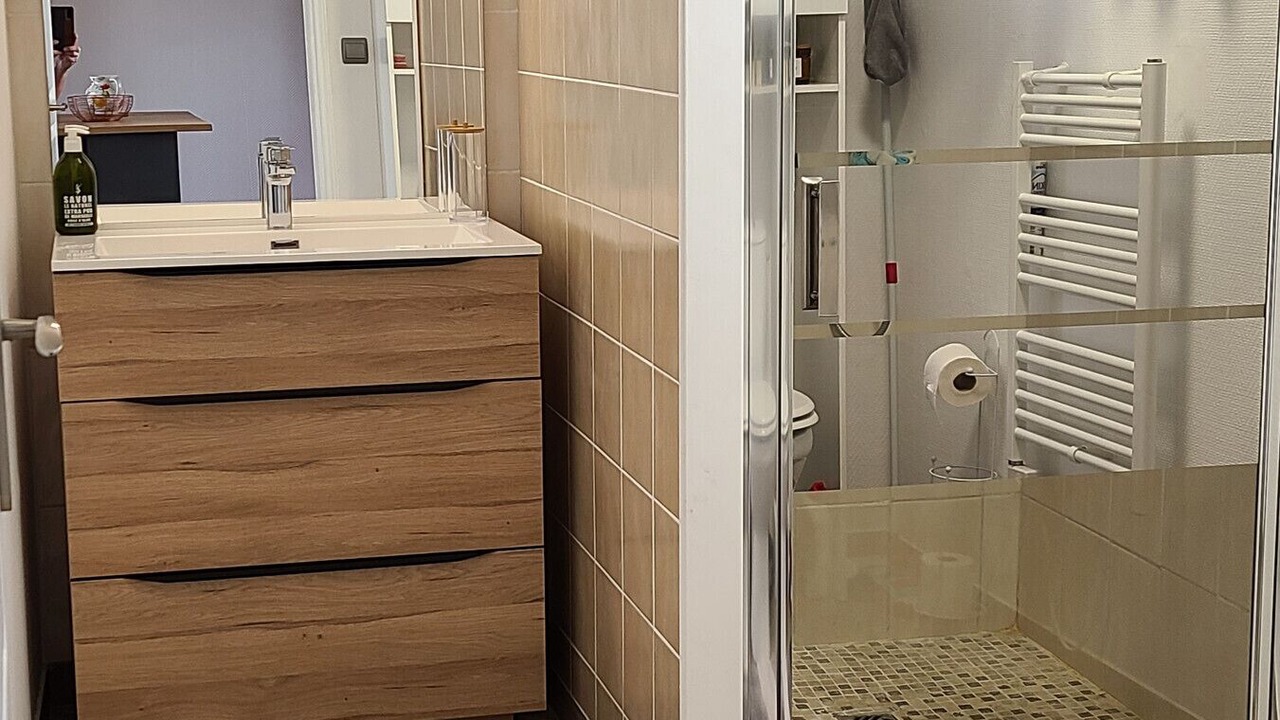Photo of Bathroom in Montjean