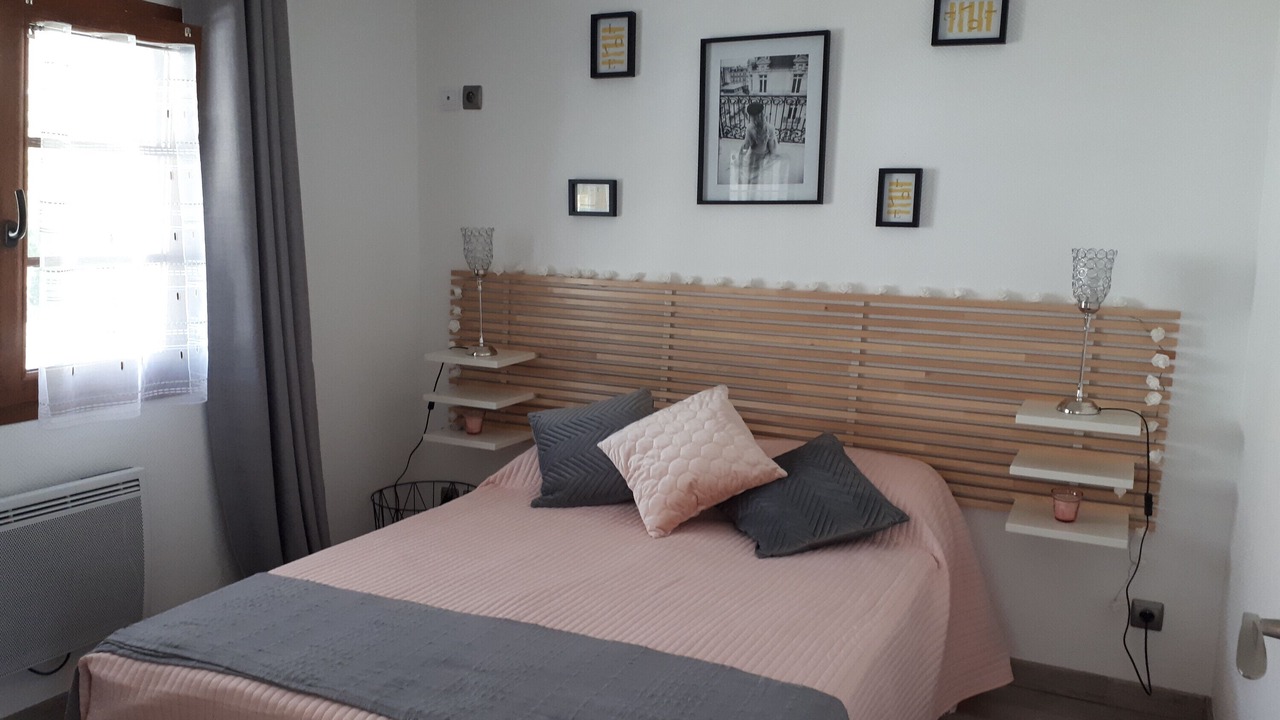 Photo of Bedroom in Montjean
