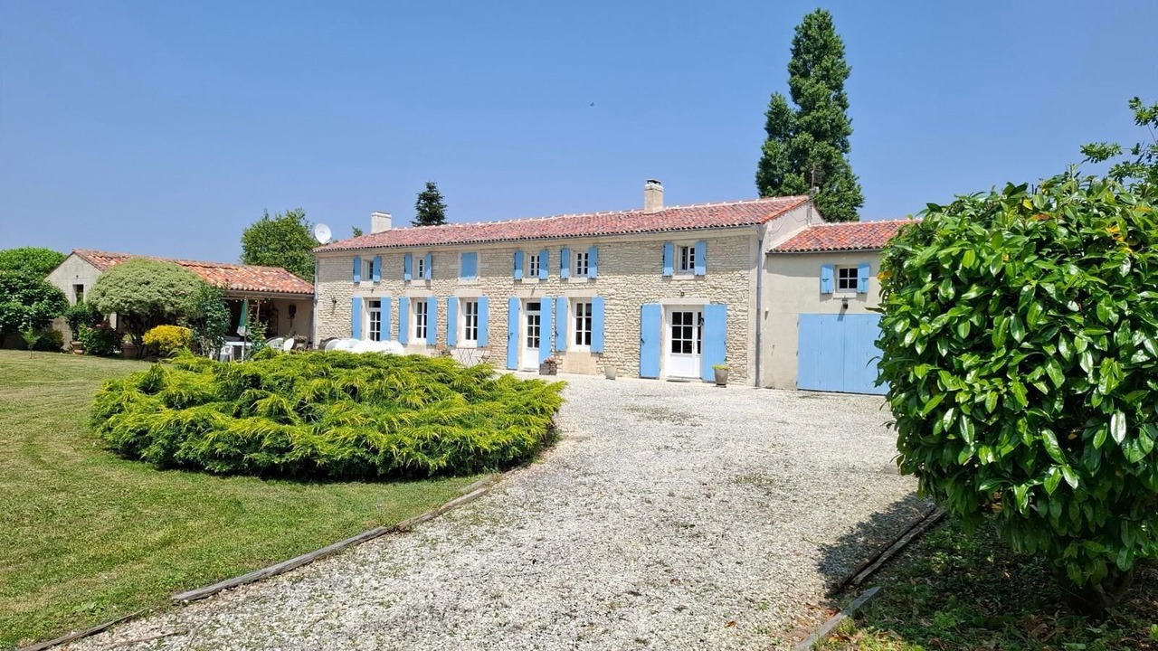 Photo of Outdoor in Geay