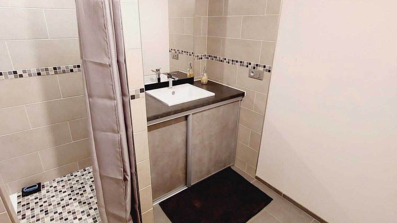 Photo of Bathroom in Le Bouscat