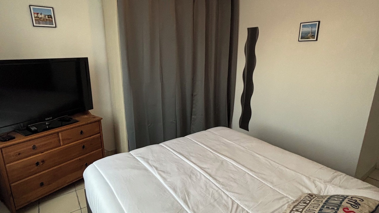 Photo of Bedroom in Etaules