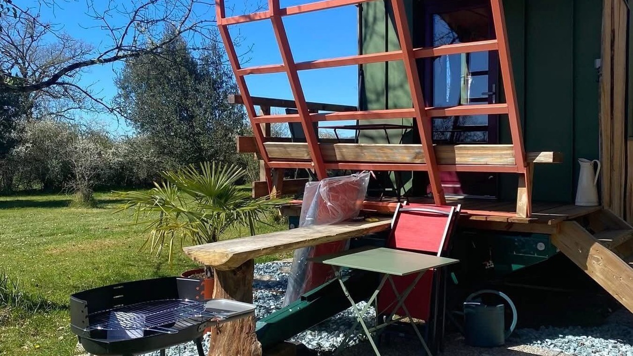 Photo of Outdoor in Coulaures