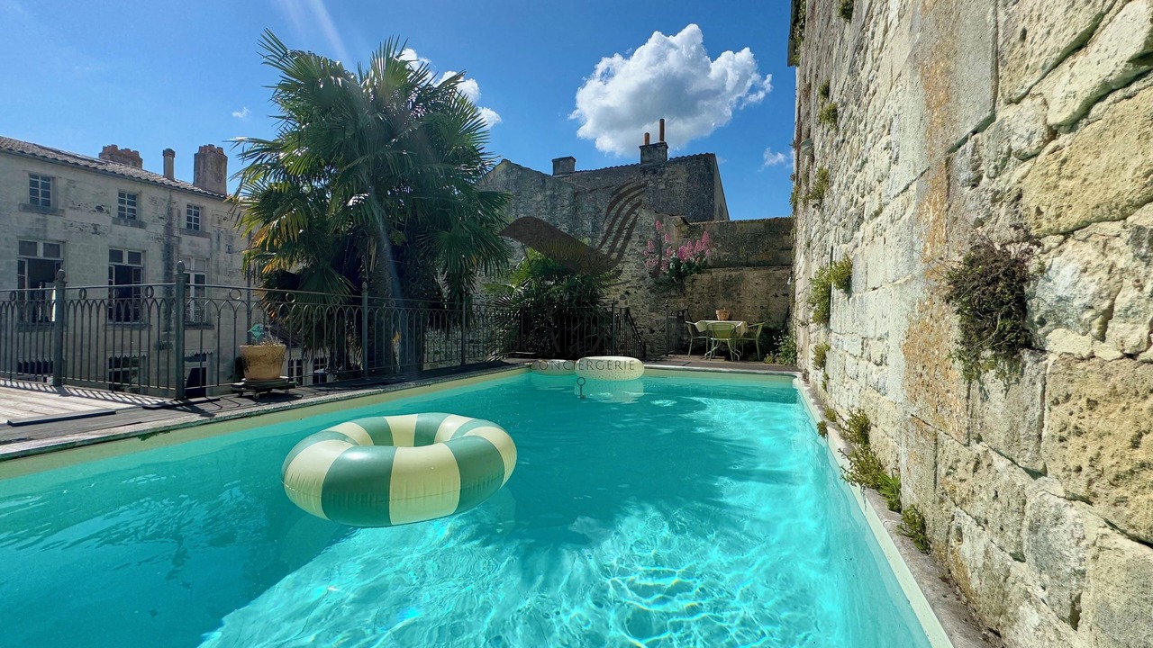Photo of Outdoor in Tonnay-Charente