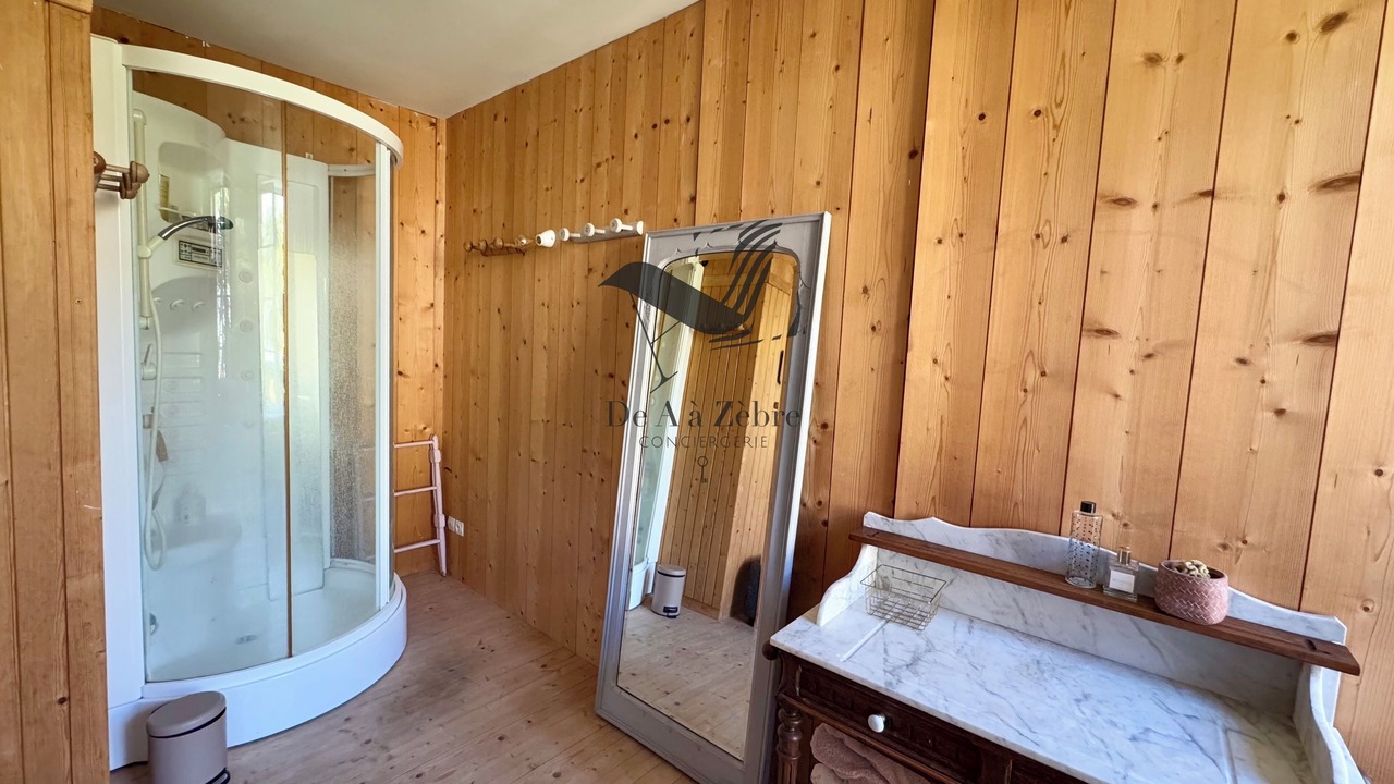 Photo of Bathroom in Tonnay-Charente