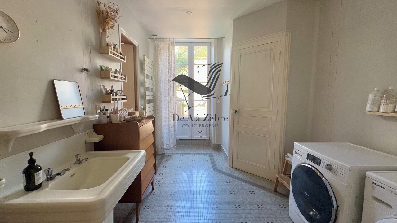 Photo of Bathroom in Tonnay-Charente