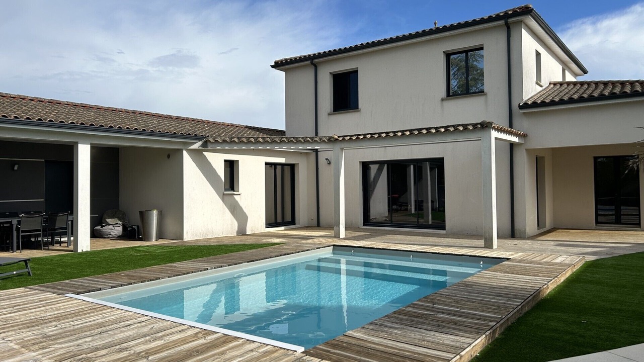 Photo of Outdoor in Magne