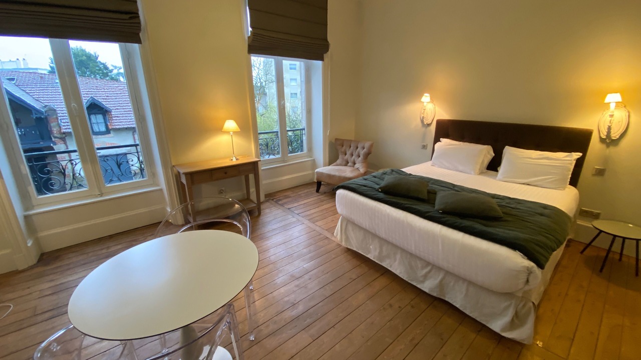 Photo of Bedroom in Limoges