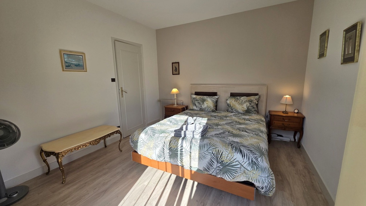 Photo of Bedroom in L'Isle-d'Espagnac