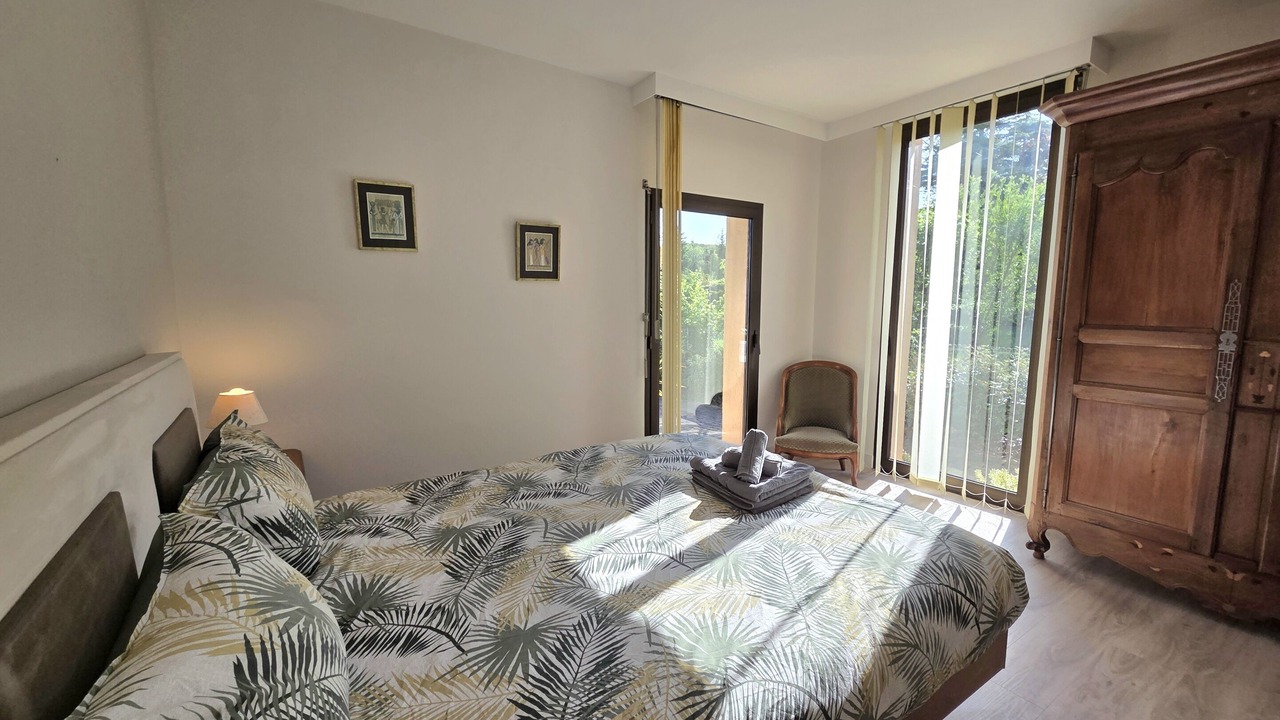 Photo of Bedroom in L'Isle-d'Espagnac