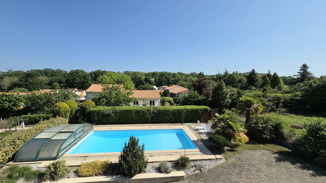 Photo of Outdoor in L'Isle-d'Espagnac