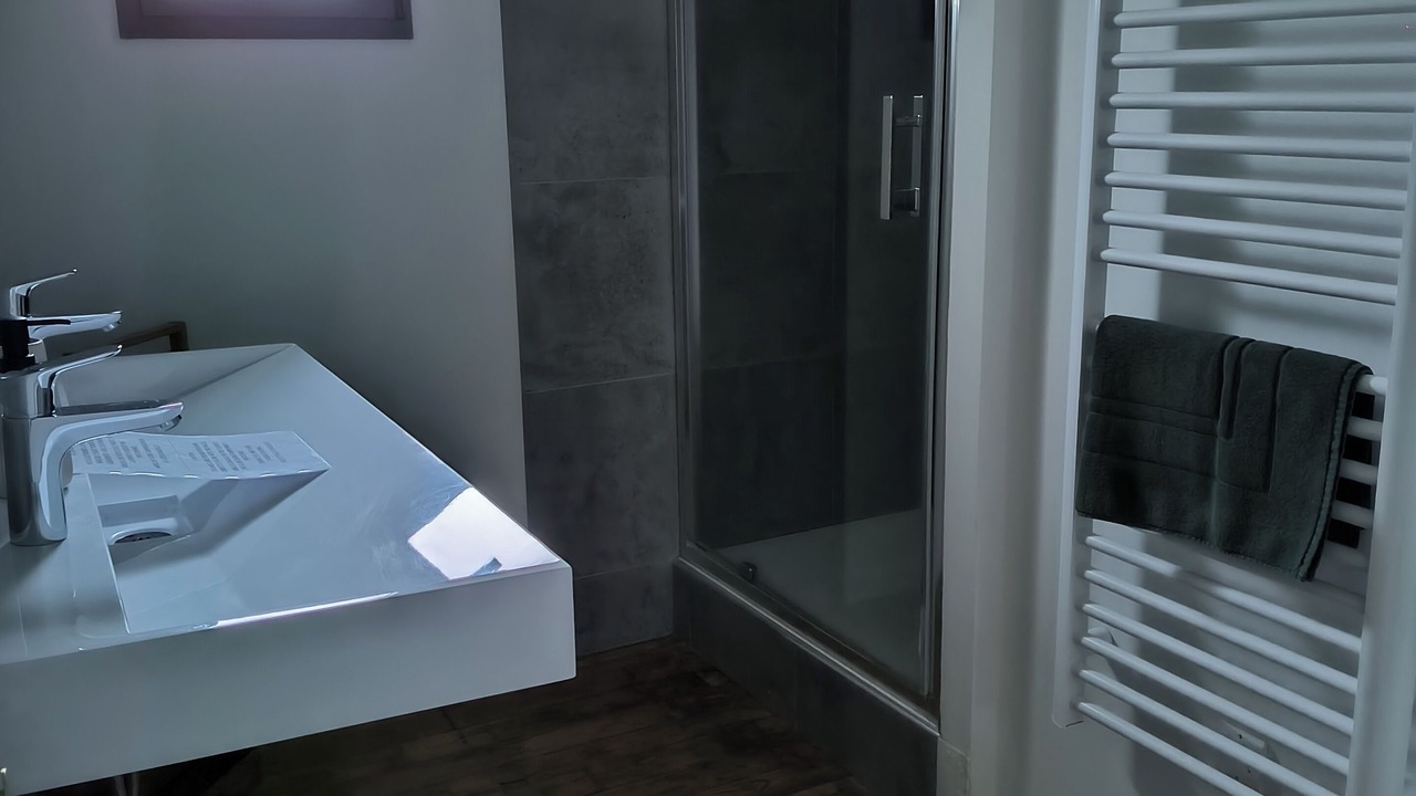 Photo of Bathroom in Arveyres