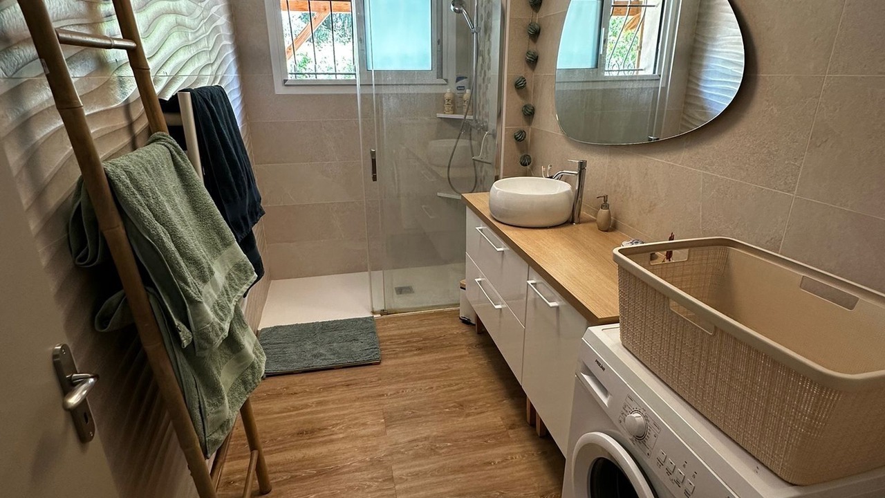 Photo of Bathroom in Biganos