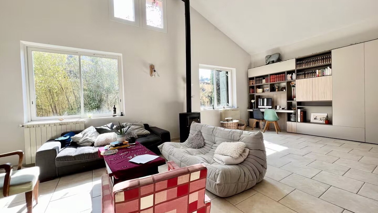 Photo of Livingroom in Le Mourillon